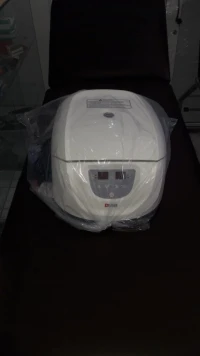 Centrifugeuse 12 tubes 