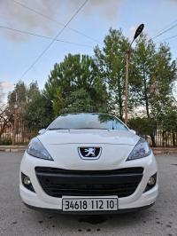 voitures-peugeot-207-2012-sour-el-ghouzlane-bouira-algerie