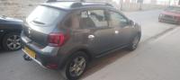 سيارات-dacia-sandero-2019-أوزلاقن-بجاية-الجزائر