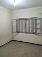 appartement-vente-f2-alger-el-harrach-algerie