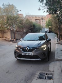 سيارات-renault-captur-2023-techno-خليل-برج-بوعريريج-الجزائر