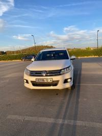 سيارات-volkswagen-tiguan-2012-r-line-برج-بوعريريج-الجزائر