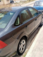 berline-ford-focus-4-portes-2009-constantine-algerie