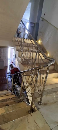 Rentre d escaliers inox