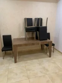 طاولة مطبخ