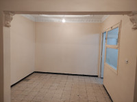 شقة-بيع-5-غرف-الجزائر-براقي