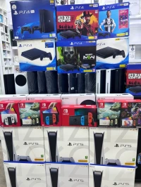 PlayStation 4 slim / pro ps4