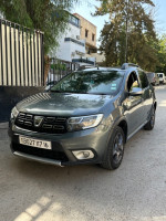 voitures-dacia-sandero-2017-stepway-bir-mourad-rais-alger-algerie