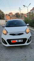 mini-citadine-kia-picanto-2013-pop-constantine-algerie