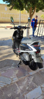 motos-scooters-vms-cuxi-2023-djelida-ain-defla-algerie