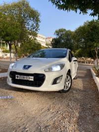 سيارات-peugeot-308-2012-بوقاعة-سطيف-الجزائر