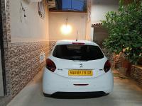 سيارات-peugeot-208-2019-allure-بسكرة-الجزائر