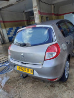 citadine-renault-clio-3-2011-taher-jijel-algerie