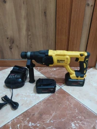 Perforateur Dewalt 18v 4Ah (Brushless)