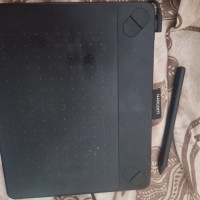Wacom Intuos CTH-490/K + Stylet Très bon état