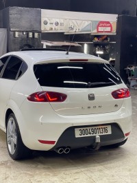 سيارات-seat-leon-2013-fr-بئر-خادم-الجزائر