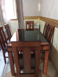 صالون-salon-7-places-table-a-manger-6-chaises-دار-البيضاء-الجزائر