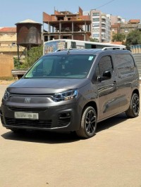 سيارات-fiat-doblo-2024-المدية-الجزائر