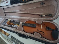 آلات-وترية-violon-بئر-توتة-الجزائر