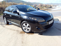 moyenne-berline-renault-megane-3-2011-tenes-chlef-algerie