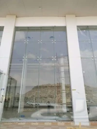 Vitrine et façade en VERRE SECURITE