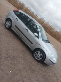 voitures-ford-focus-4-portes-2004-hammam-el-sokhna-setif-algerie