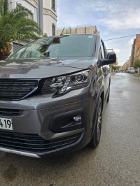 سيارات-peugeot-rifter-2024-gt-العلمة-سطيف-الجزائر