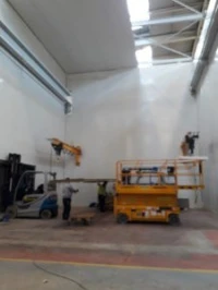 Construction des salles blanches et installation de CTA