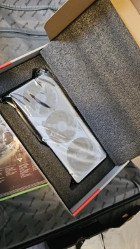 AMD RX 9070 XT 