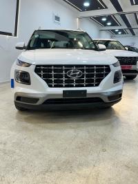 Hyundai Venue  2024 thumbnail 3