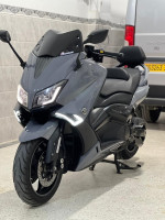 motos-et-scooters-yamaha-luxe-max-2016-bejaia-algerie