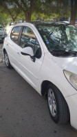 voitures-peugeot-207-2012-bordj-bou-arreridj-algerie