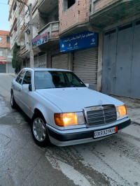 voitures-mercedes-classe-e-1990-birtouta-alger-algerie