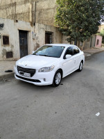 voitures-peugeot-301-2013-allure-arzew-oran-algerie