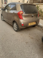 voitures-kia-picanto-2014-bob-tiberguent-mila-algerie