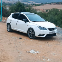 voitures-seat-ibiza-2015-black-line-skikda-algerie