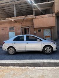 سيارات-toyota-yaris-2009-الجلفة-الجزائر