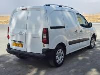 السيارات-النفعية-peugeot-partner-2015-سيدي-عيسى-المسيلة-الجزائر