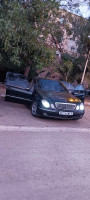 voitures-mercedes-classe-e-2002-e220-louza-avant-garde-ain-taya-alger-algerie