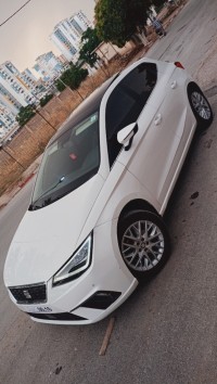 سيارات-seat-ibiza-2018-high-facelift-قسنطينة-الجزائر