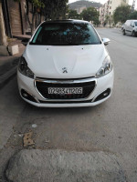 citadine-peugeot-208-2012-gtline-batna-algerie