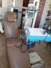 Fauteuil dentaire et accessoires 