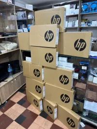 HP LAPTOP 15 FC0030NQ AMD RYZEN 3 7320U 8GO DDR5 512GO SSD NEUF SOUS EMBALLAGE 