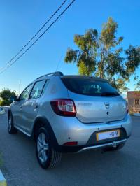 سيارات-dacia-sandero-2017-stepway-بجاية-الجزائر