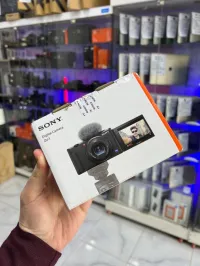 Sony ZV-1 20.1MP 4K-UHD Camera pour VLOG & Voyage