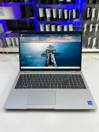 Dell Precision 3580 i7-13éme 16GB 512GB 15'' NVIDIA A500 4GB
