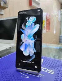 Samsung z flip 4 Z flip 4