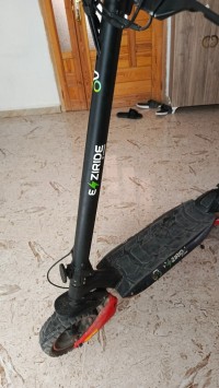 سكوترات-و-زلاجات-trottinette-eziride-بئر-العرش-سطيف-الجزائر