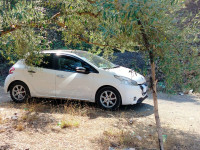 voitures-peugeot-208-2015-allure-maatka-tizi-ouzou-algerie