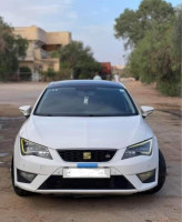 voitures-seat-leon-2016-linea-r-oran-algerie